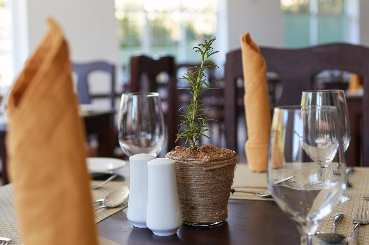 Galway Heights Hotel Nuwara Eliya Eksteriør billede